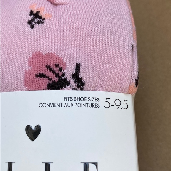 Elle Pink and Cream Women's Socks - Picture 4 of 5